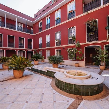 Lirio Suite Apartment - Private Parking Included Sevilla Exterior foto