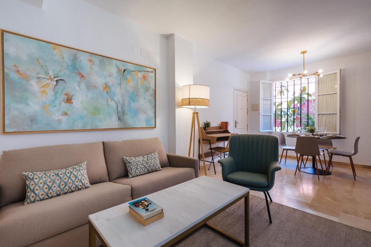 Lirio Suite Apartment - Private Parking Included Sevilla Exterior foto