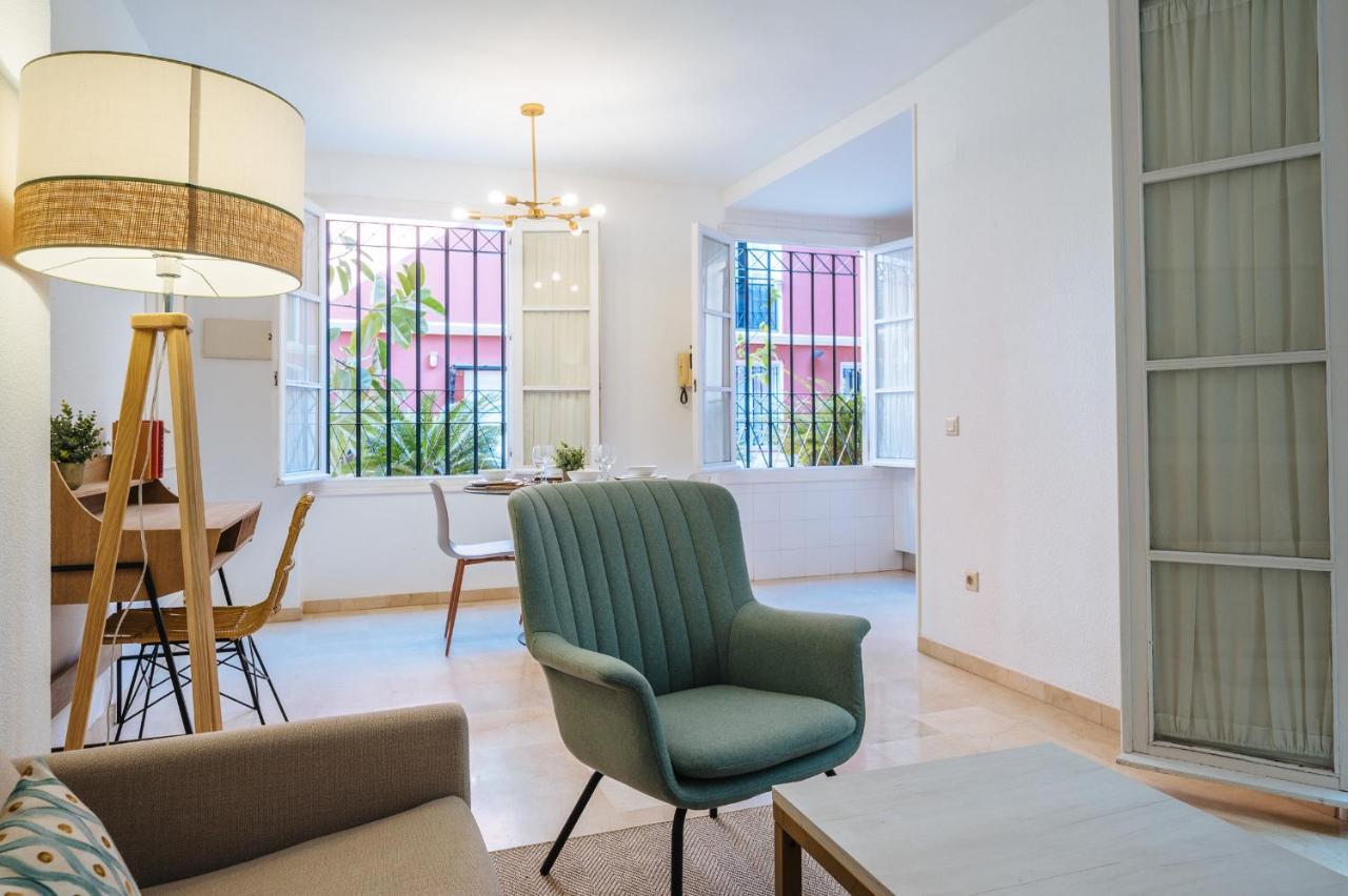 Lirio Suite Apartment - Private Parking Included Sevilla Exterior foto