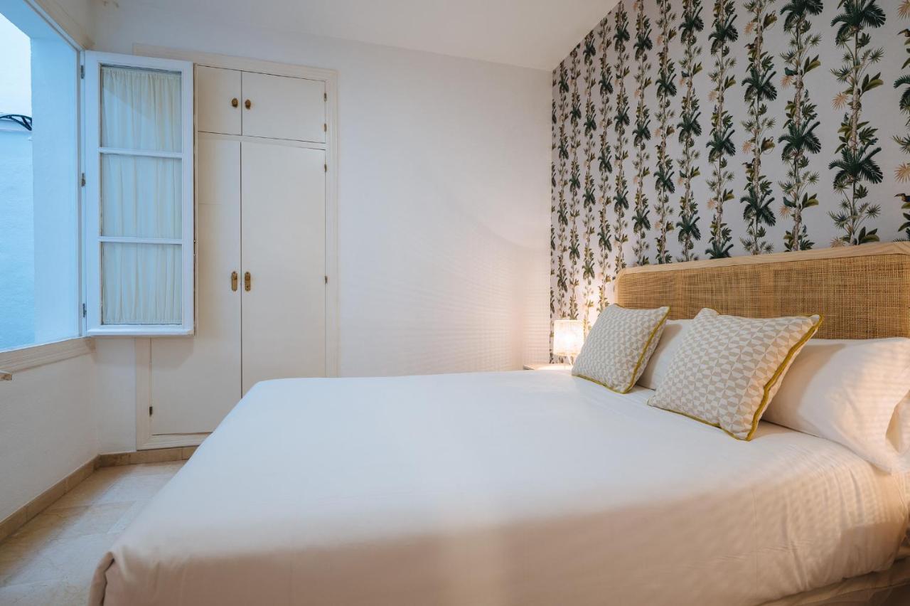Lirio Suite Apartment - Private Parking Included Sevilla Exterior foto
