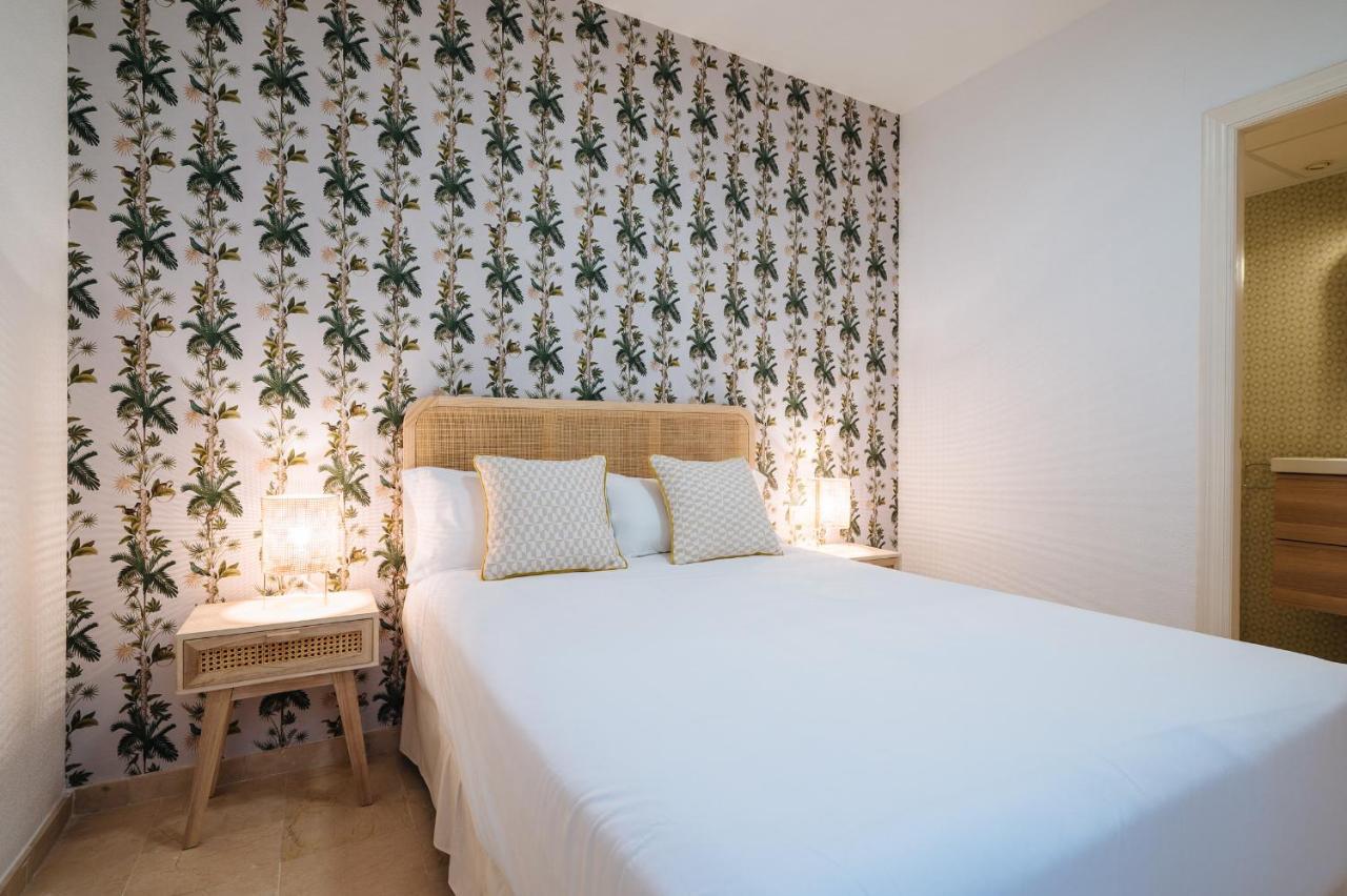 Lirio Suite Apartment - Private Parking Included Sevilla Exterior foto