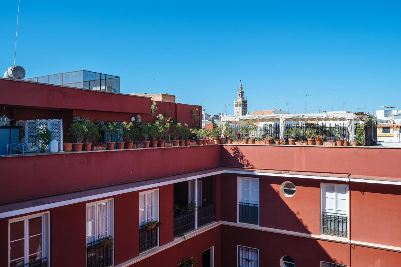 Lirio Suite Apartment - Private Parking Included Sevilla Exterior foto